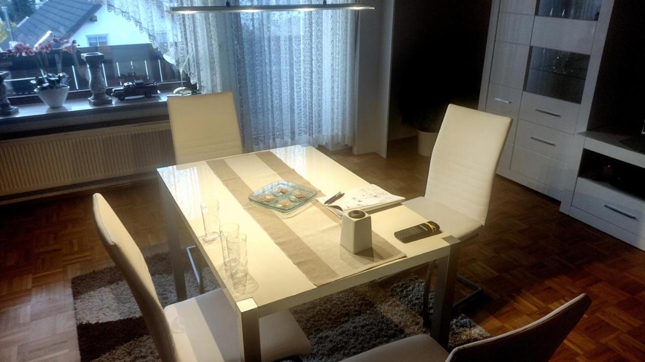 Ferienwohnung Villmar ภายนอก รูปภาพ
