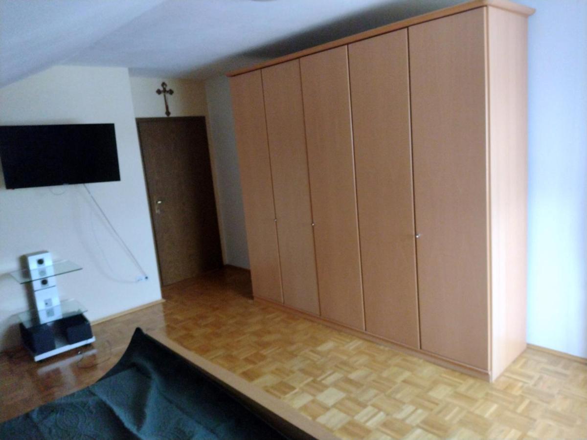 Ferienwohnung Villmar ภายนอก รูปภาพ